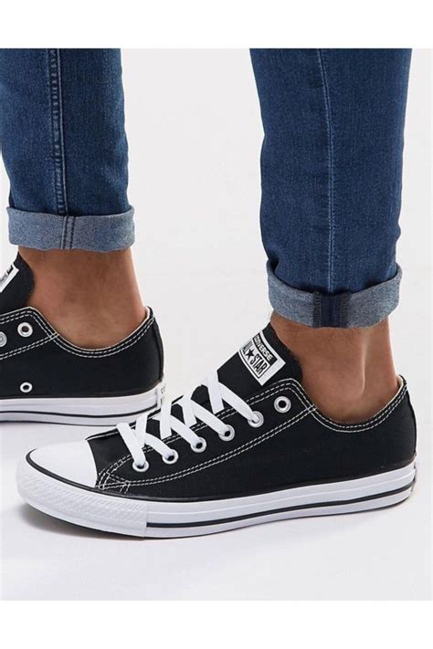 converse ayakkabı.